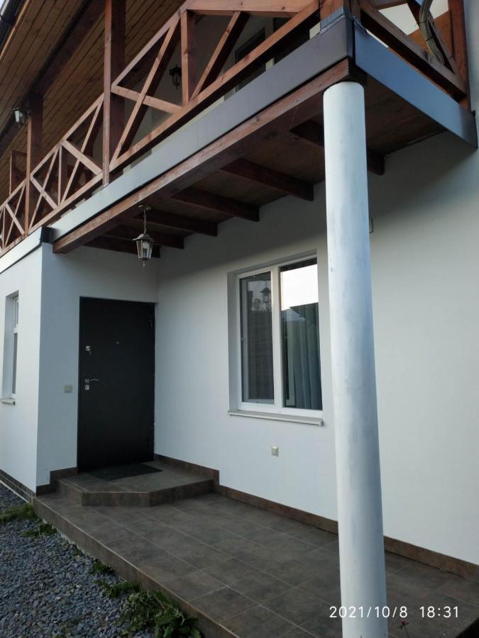 Nestg Guest House Pilipets Exterior foto