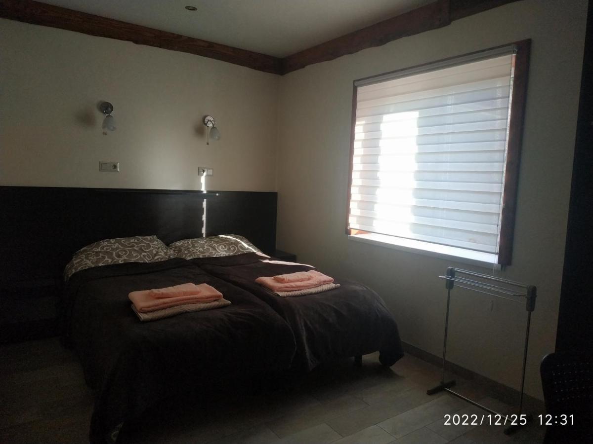 Nestg Guest House Pilipets Exterior foto
