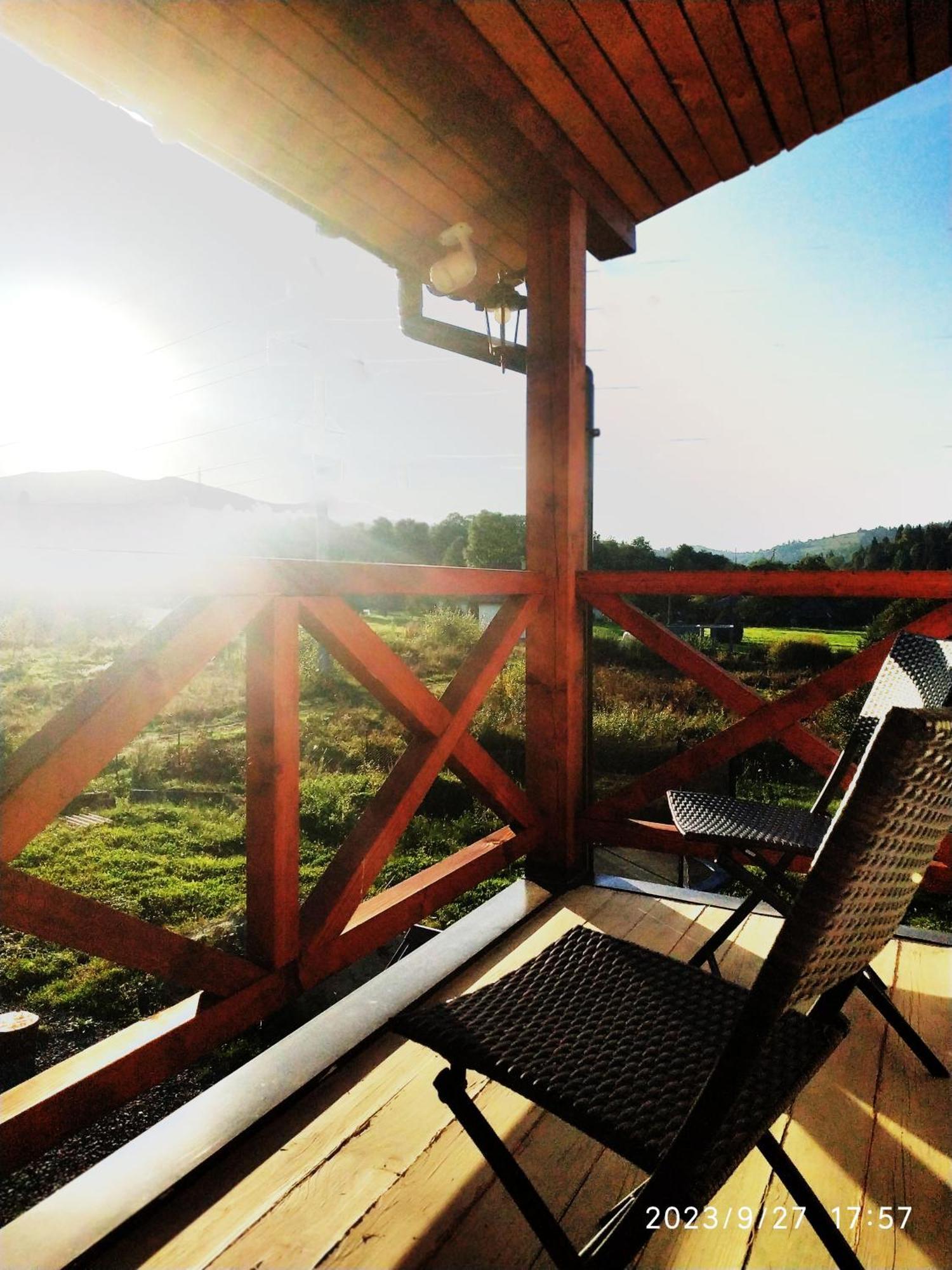 Nestg Guest House Pilipets Exterior foto